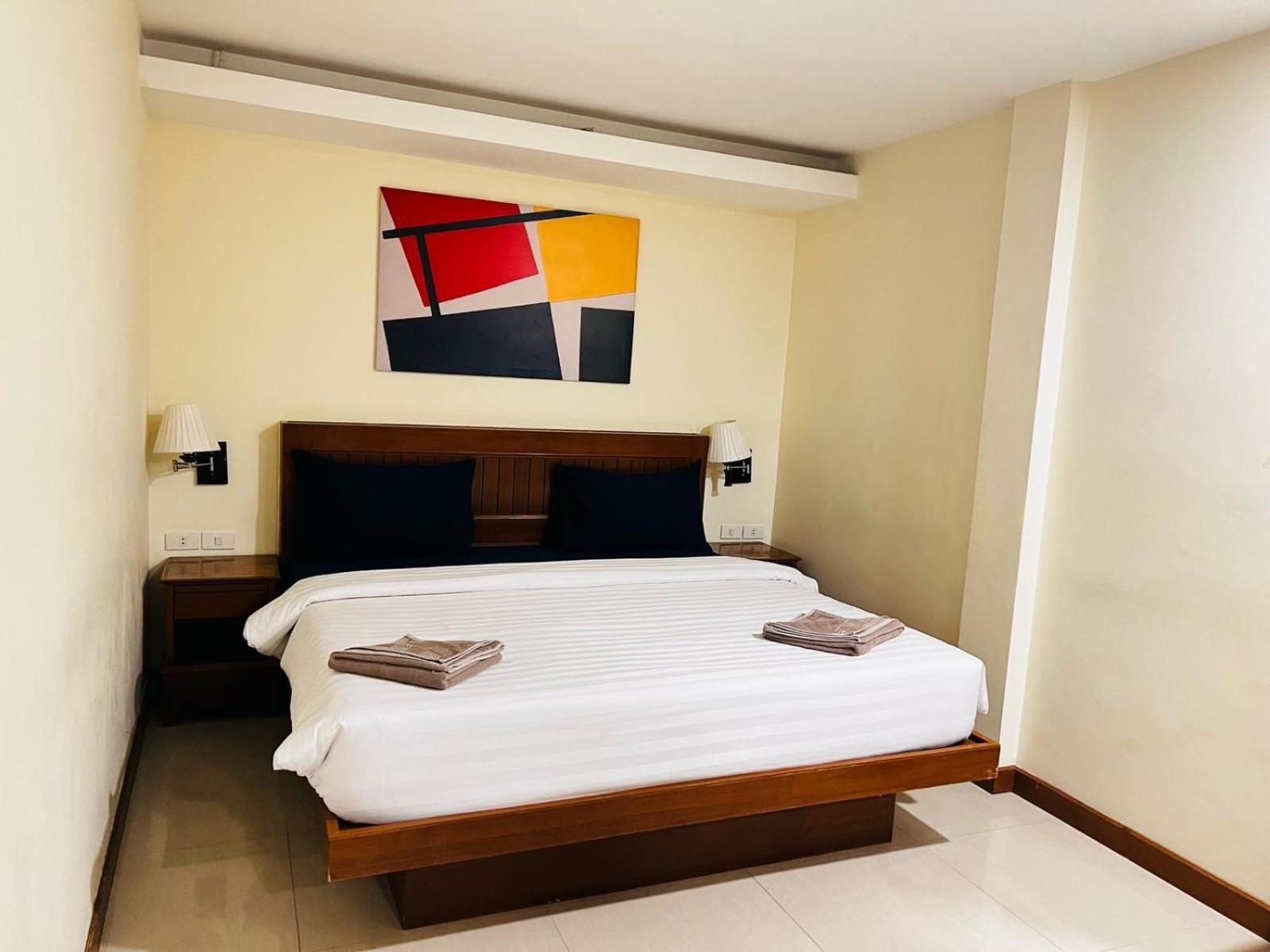 Patong Terrace Hotel エクステリア 写真